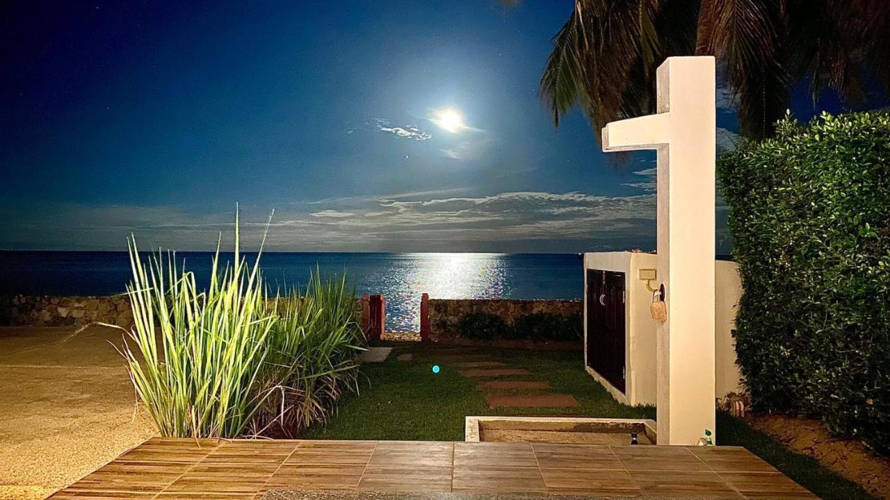 Absolute Beachfront Villa Ban Huai Yang Esterno foto
